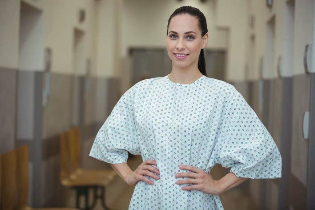 woman-in-hopsital-gown